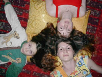 Lilu+her_sisters.JPG